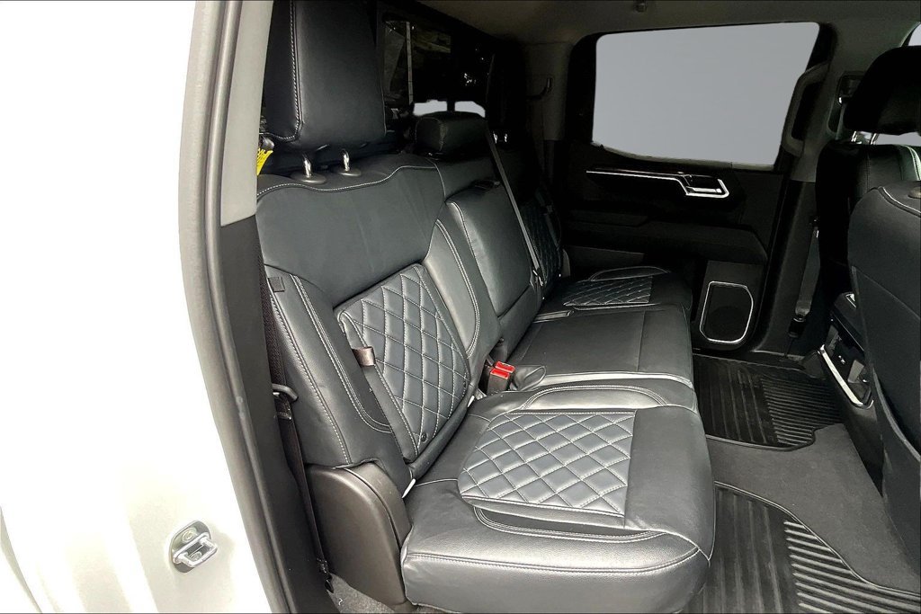 Used 2023 GMC Sierra 1500 Elevation w/ Preferred Package AWD/4WD image 30