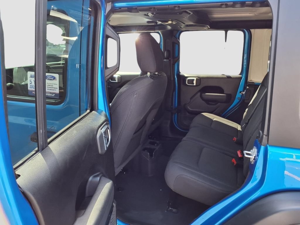 Used 2022 Jeep Wrangler Unlimited Sport AWD/4WD image 34