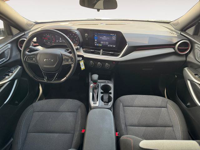 Used 2024 Chevrolet Trax RS w/ Driver Confidence Package FWD image 10