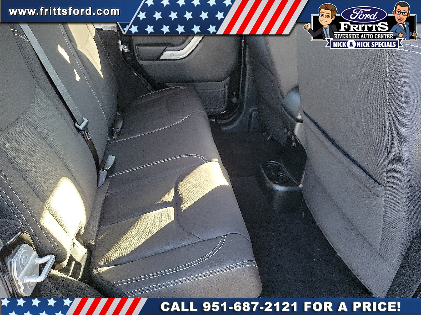 Used 2017 Jeep Wrangler Unlimited Rubicon w/ Connectivity Group AWD/4WD image 15