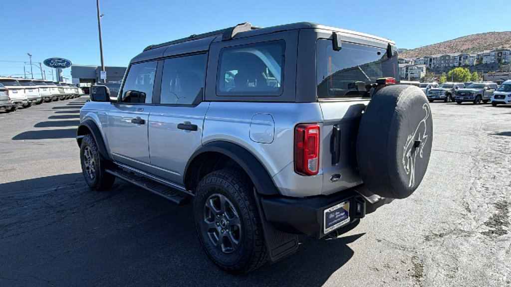 Certified 2022 Ford Bronco 4-Door AWD/4WD image 5
