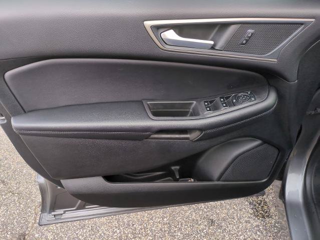 Certified 2024 Ford Edge SEL w/ Convenience Package AWD/4WD image 10