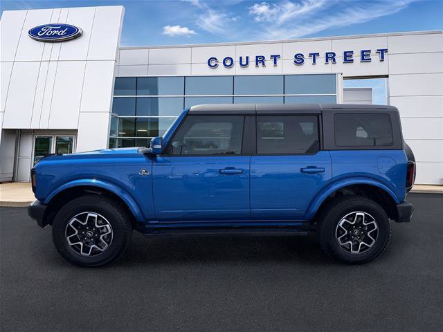 Certified 2024 Ford Bronco Outer Banks AWD/4WD image 2