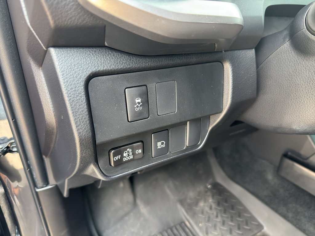 Used 2023 Toyota Tacoma SR5 RWD image 11