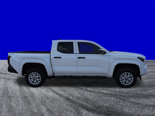 Used 2024 Toyota Tacoma SR RWD image 3