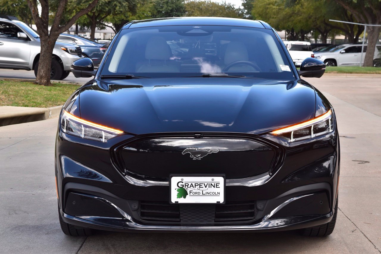 Certified 2023 Ford Mustang Mach-E Premium RWD image 3