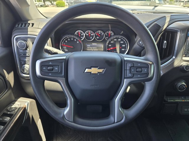 Used 2020 Chevrolet Silverado 1500 LT AWD/4WD image 13