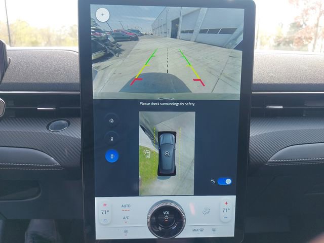 Certified 2025 Ford Mustang Mach-E Select image 23