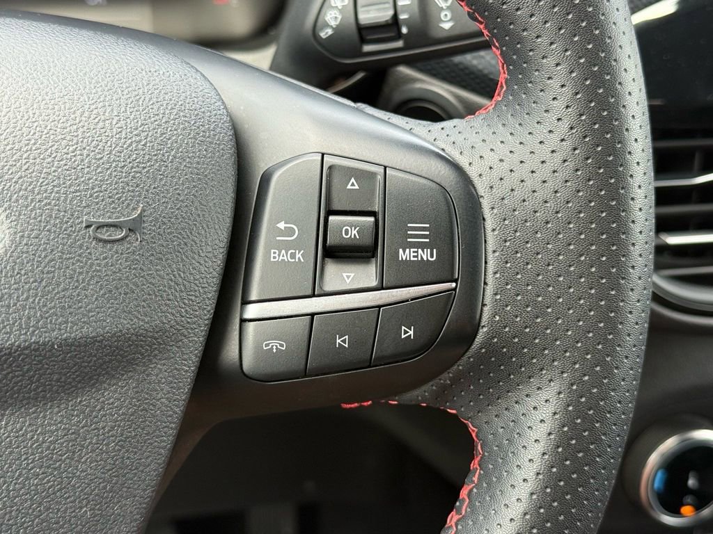 Certified 2025 Ford Escape ST-Line image 19