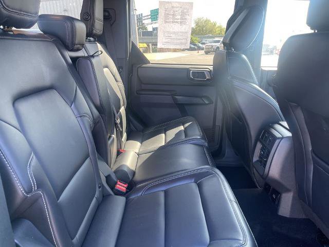 Certified 2025 Ford Bronco Outer Banks AWD/4WD image 16