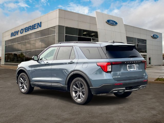 Certified 2026 Ford Explorer Active w/ Active Comfort Package AWD/4WD image 3