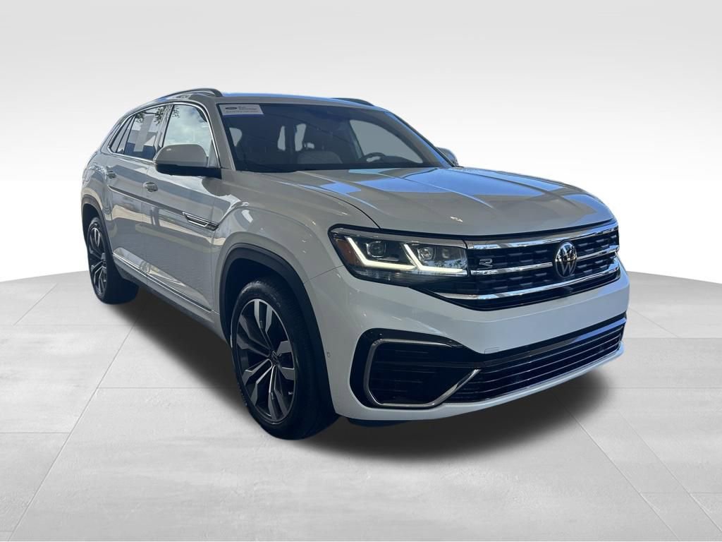 Used 2022 Volkswagen Atlas Cross Sport SEL Premium R-Line image 2