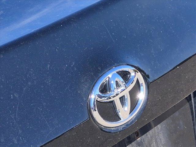 Used 2017 Toyota Corolla LE w/ Carpet Mat Package (TMS) FWD image 17