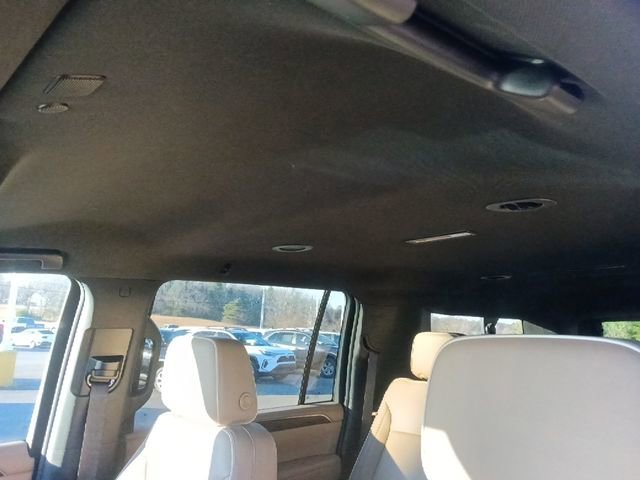 Used 2024 Chevrolet Suburban Premier image 14