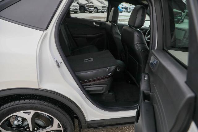 Certified 2025 Ford Escape ST-Line Elite w/ Tech Pack #1 image 35