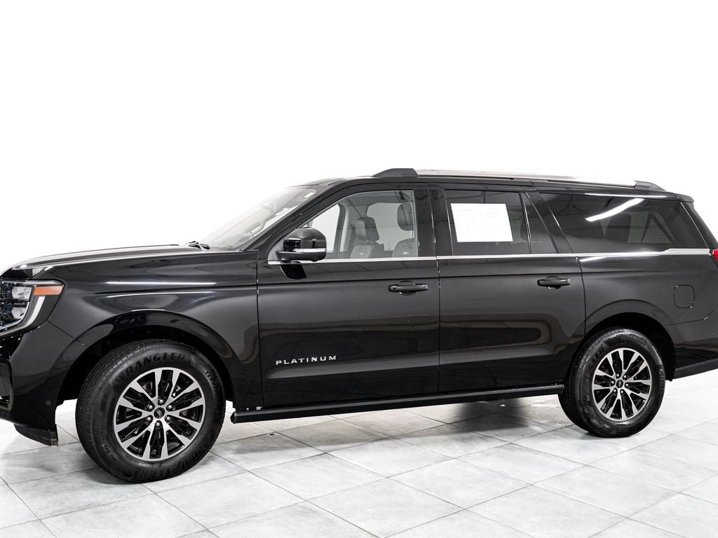 Certified 2025 Ford Expedition Max Platinum AWD/4WD image 4