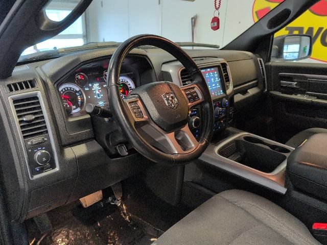 Used 2022 RAM 1500 Warlock AWD/4WD image 9