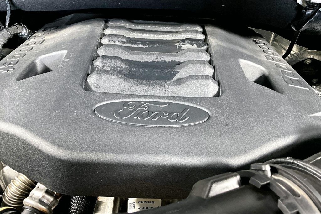 Certified 2023 Ford F150 Lariat w/ Equipment Group 502A High AWD/4WD image 31