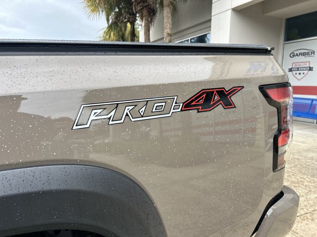 Used 2024 Nissan Frontier PRO-4X w/ Pro Convenience Package AWD/4WD image 13