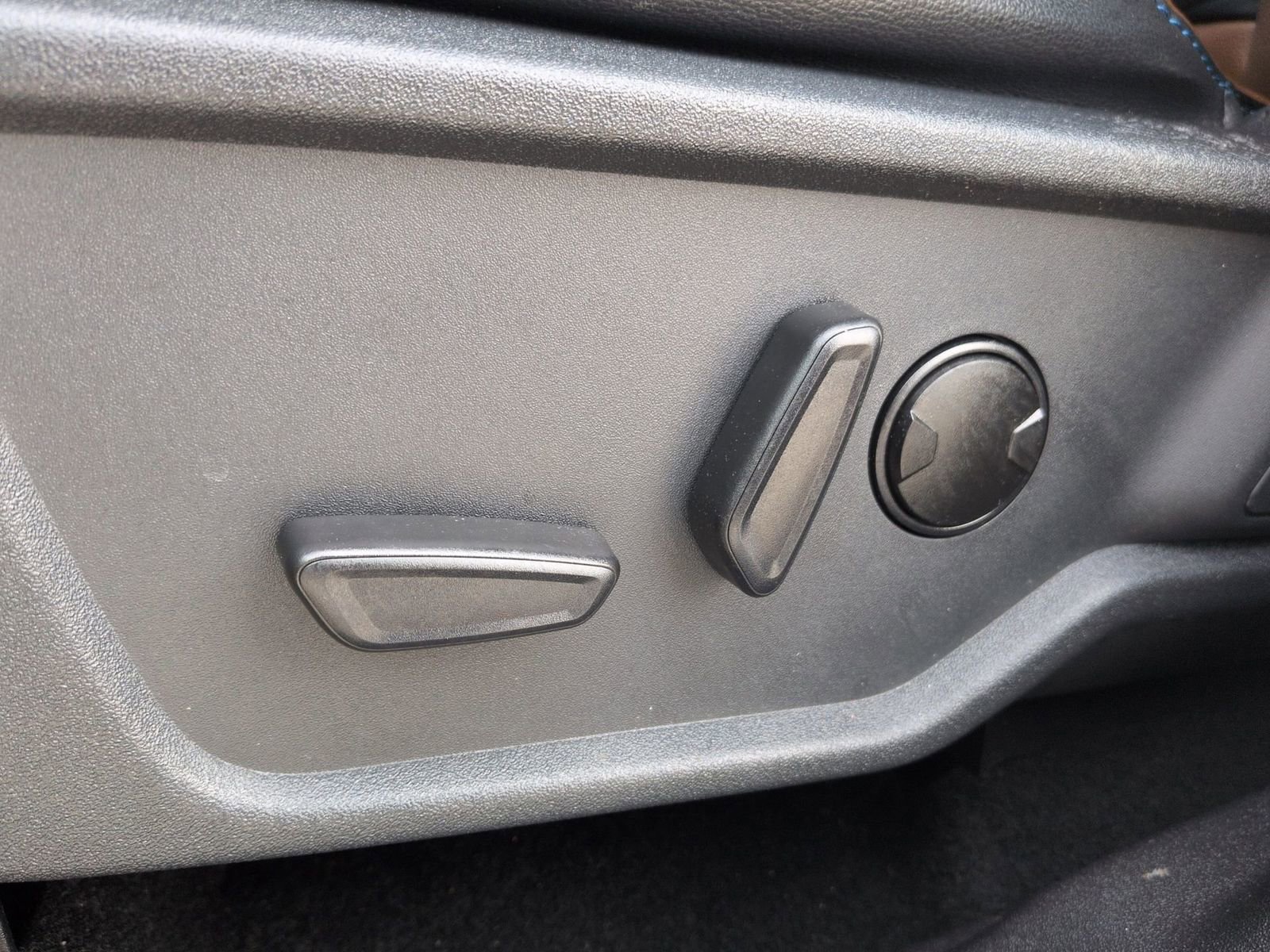 Certified 2023 Ford Bronco Outer Banks w/ Sasquatch Package image 22