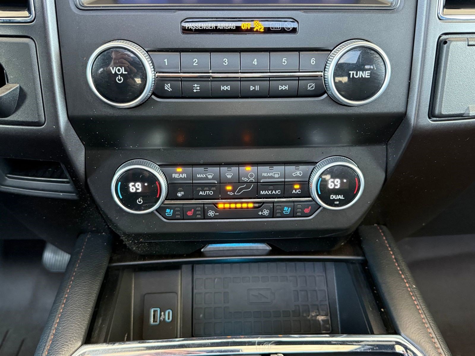 Certified 2021 Ford Expedition Max King Ranch w/ Cargo Package image 21