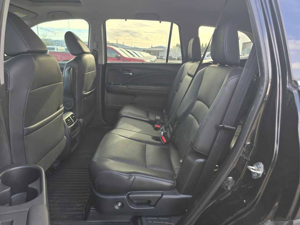 Used 2021 Honda Pilot Special Edition image 16