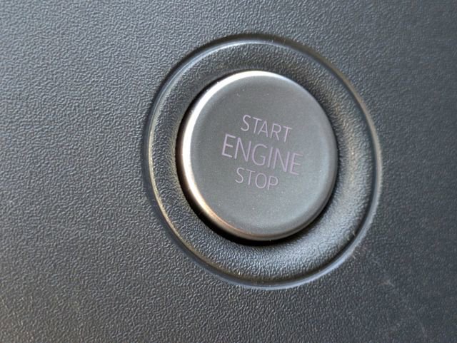 Used 2021 Volkswagen ID.4 Pro S image 25