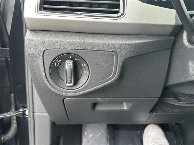 Used 2019 Volkswagen Atlas SEL Premium image 31