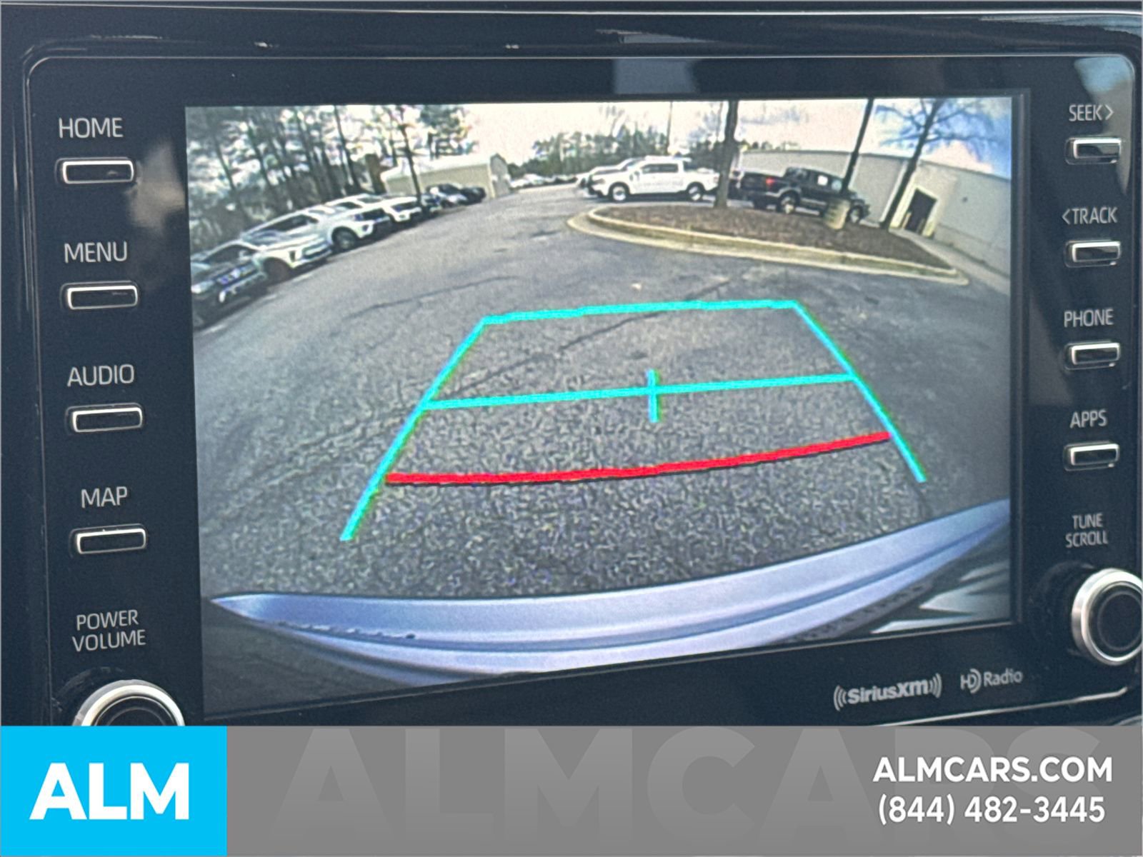 Used 2021 Toyota Highlander XLE image 36