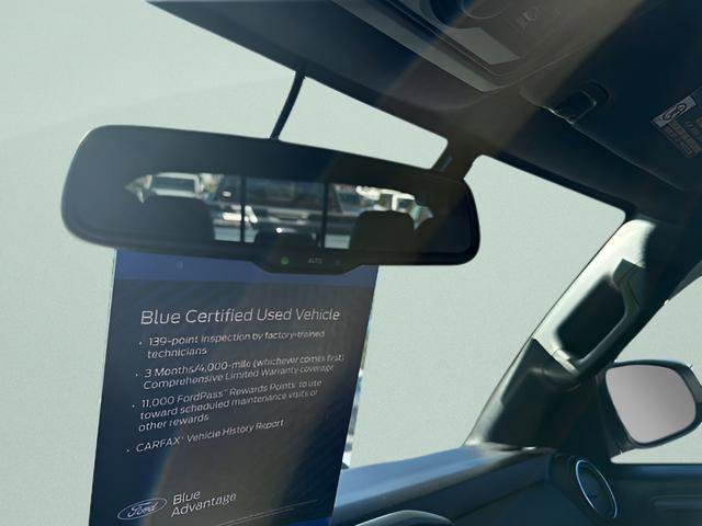 Used 2017 Toyota Tacoma TRD Off-Road w/ Premium & Technology Package AWD/4WD image 22