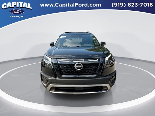 Used 2023 Nissan Pathfinder Rock Creek AWD/4WD image 3