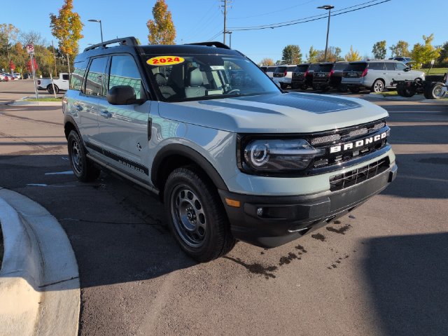 Certified 2024 Ford Bronco Sport Outer Banks AWD/4WD image 7