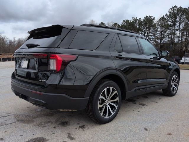 Certified 2025 Ford Explorer ST-Line image 4