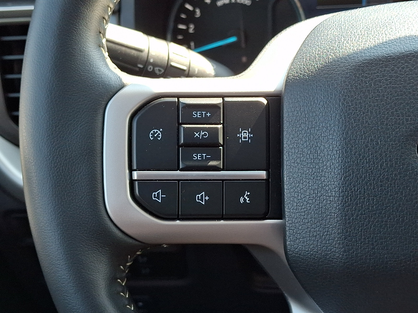 Certified 2024 Ford Expedition XLT AWD/4WD image 26