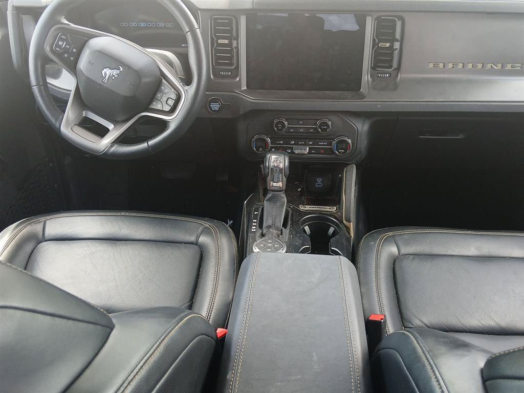Certified 2025 Ford Bronco Badlands w/ Sasquatch Package AWD/4WD image 11
