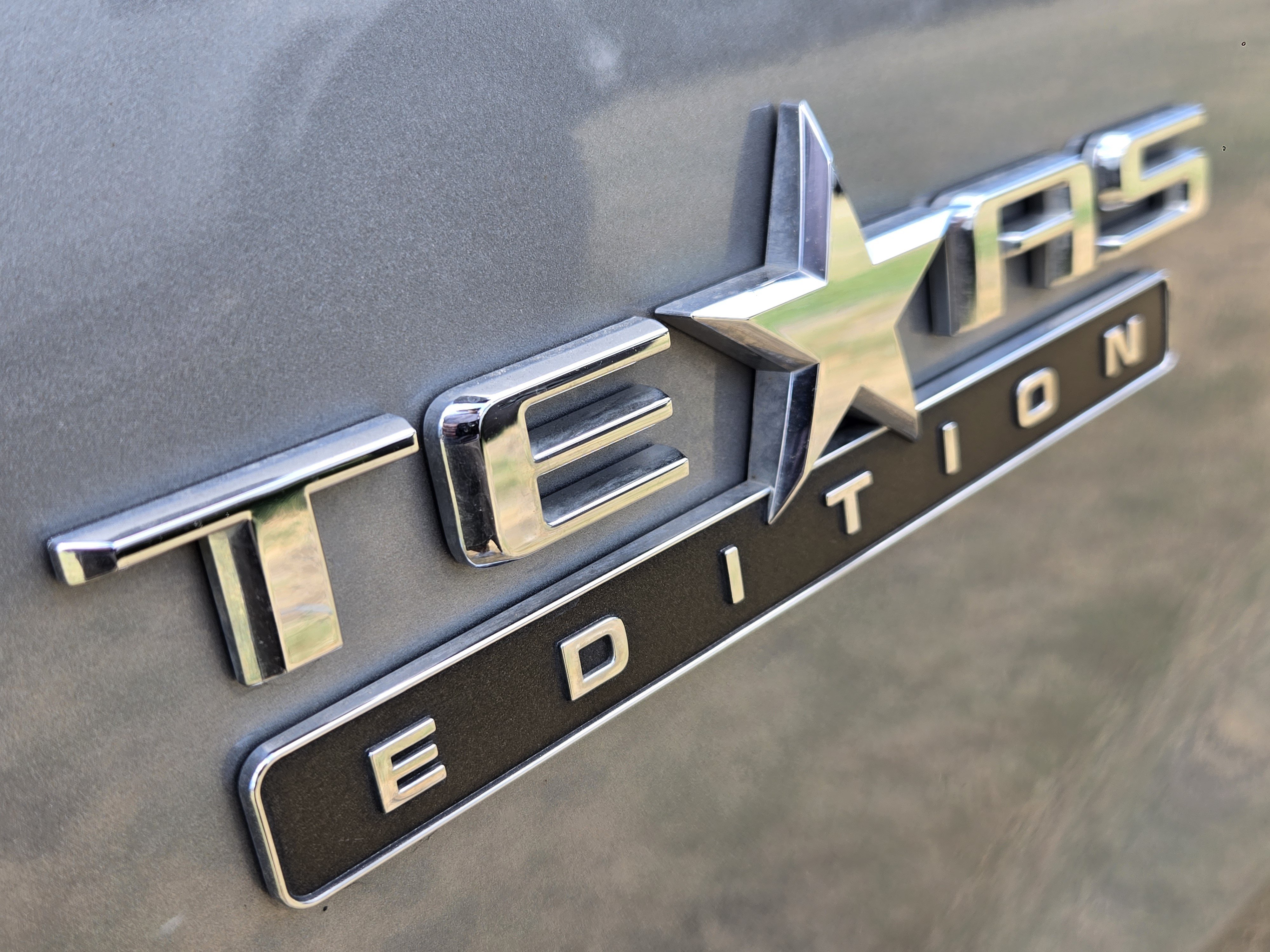 Used 2024 Chevrolet Silverado 1500 LT w/ Texas Edition Plus RWD image 10