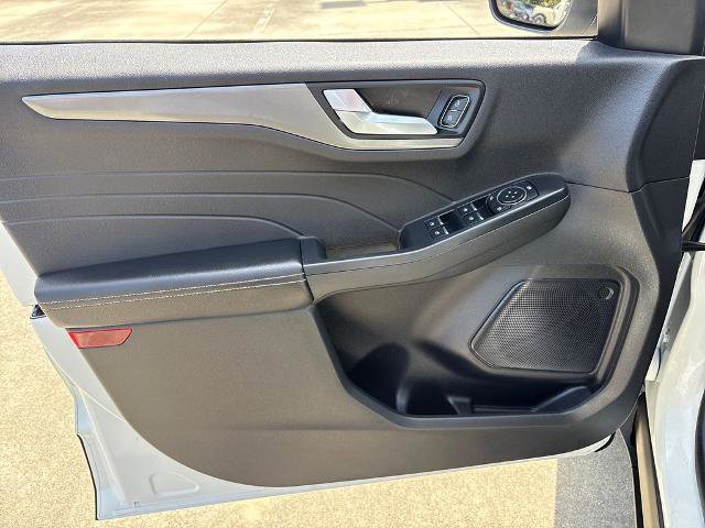 Certified 2024 Ford Escape SE FWD image 15