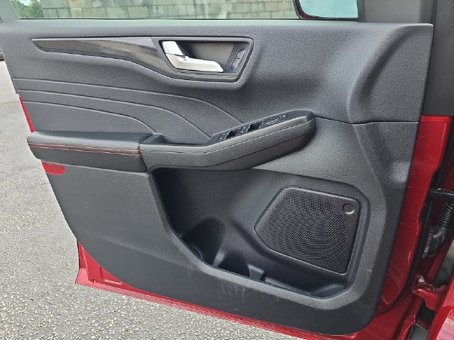 Certified 2024 Ford Escape ST-Line w/ Tech Pack #1 FWD image 33