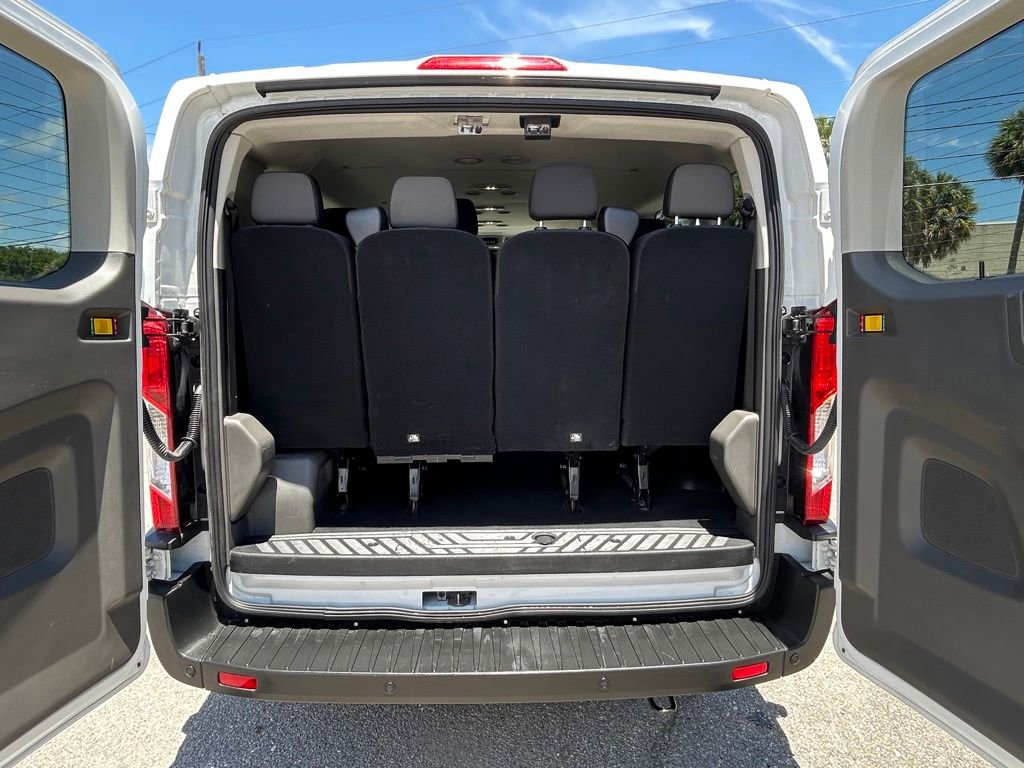 Certified 2024 Ford Transit 350 XLT RWD image 31