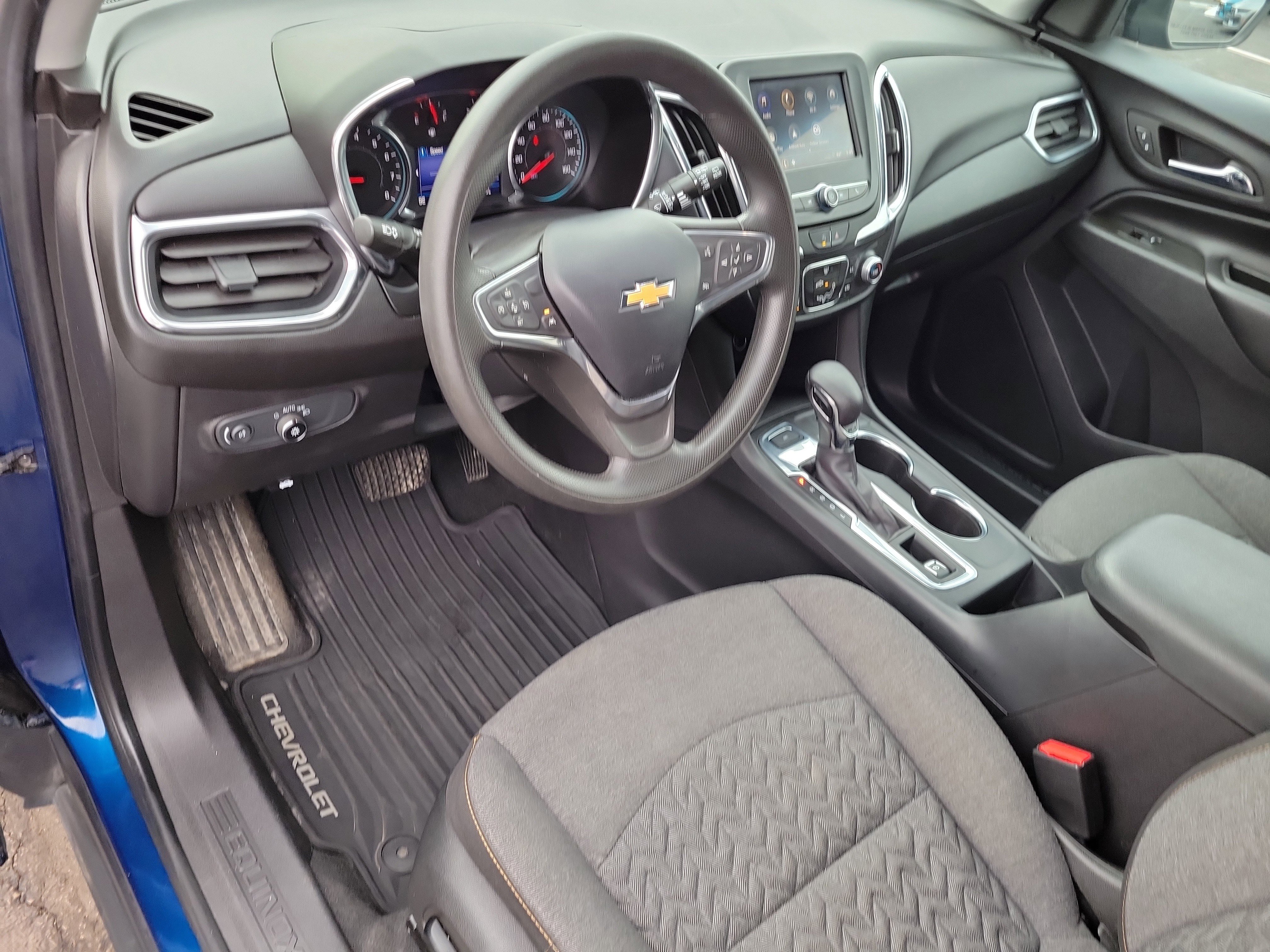 Used 2022 Chevrolet Equinox LT image 17