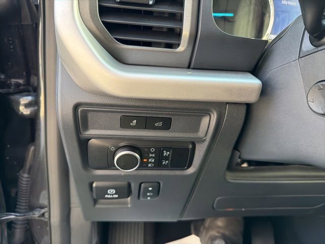 Certified 2024 Ford Expedition Max XLT image 21