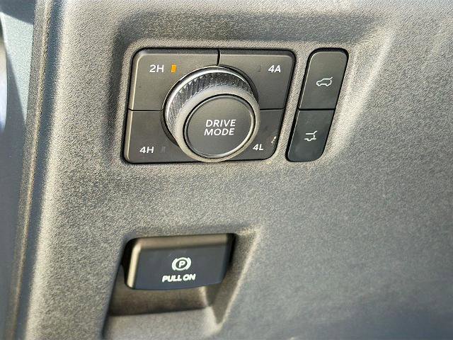Certified 2025 Ford Expedition Active AWD/4WD image 10