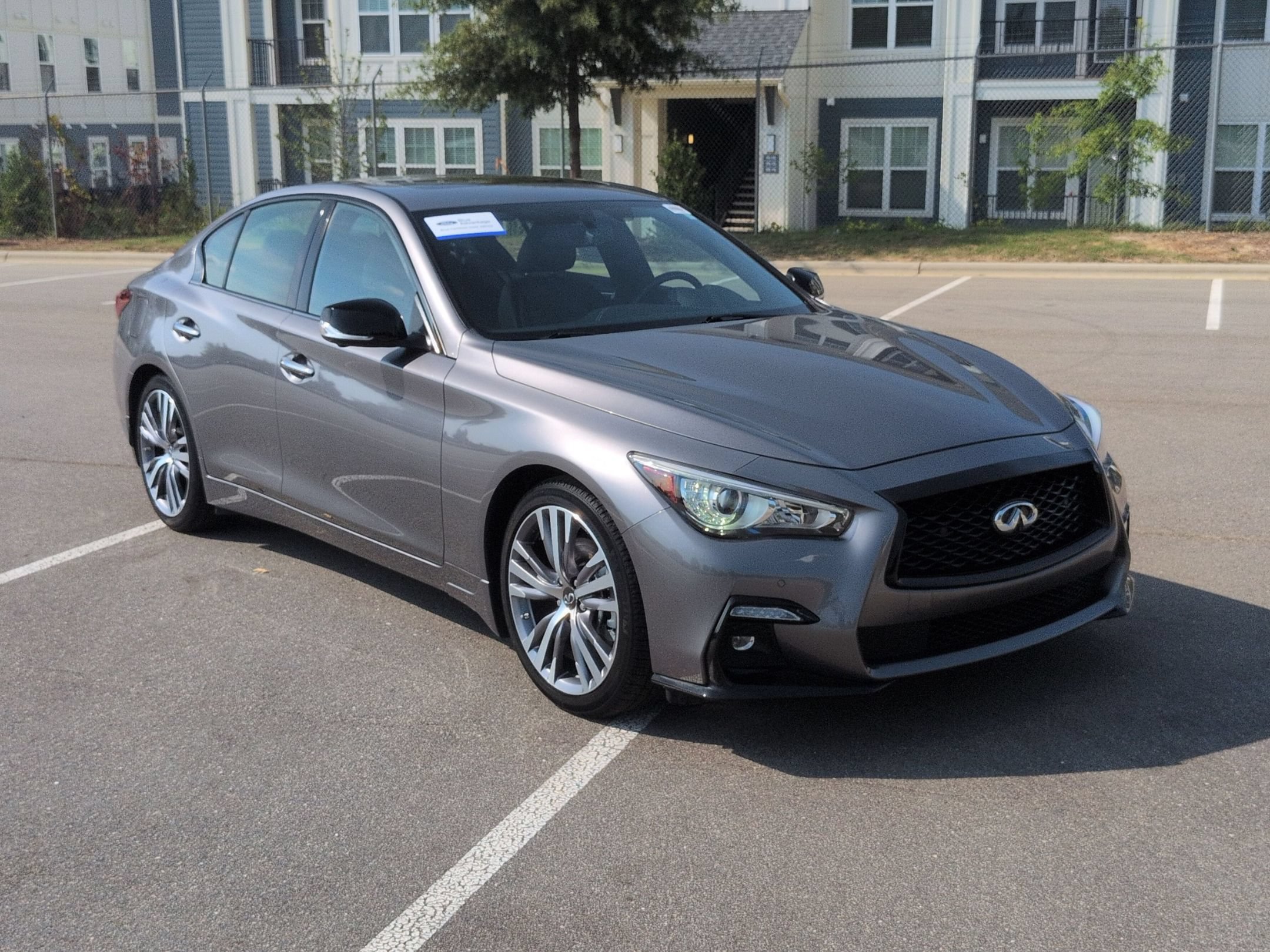 Used 2023 INFINITI Q50 Sensory RWD image 2