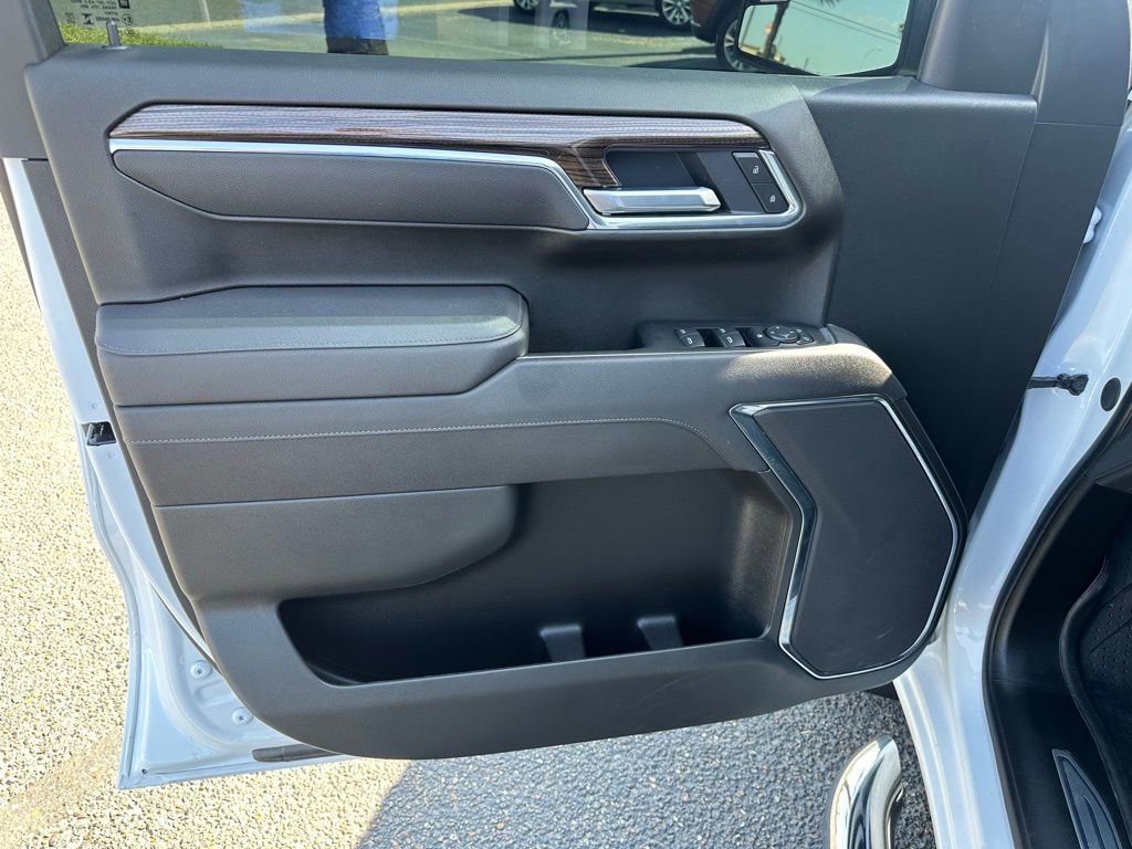 Used 2026 Chevrolet Silverado 1500 LT image 10