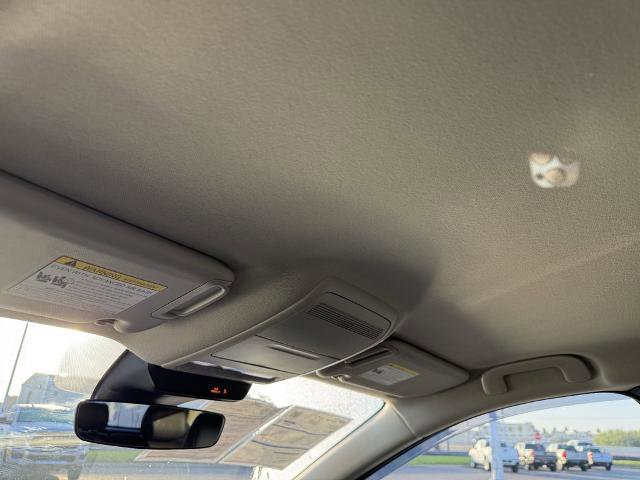 Used 2024 MAZDA CX-50 AWD 2.5 S w/ Weather Package image 17