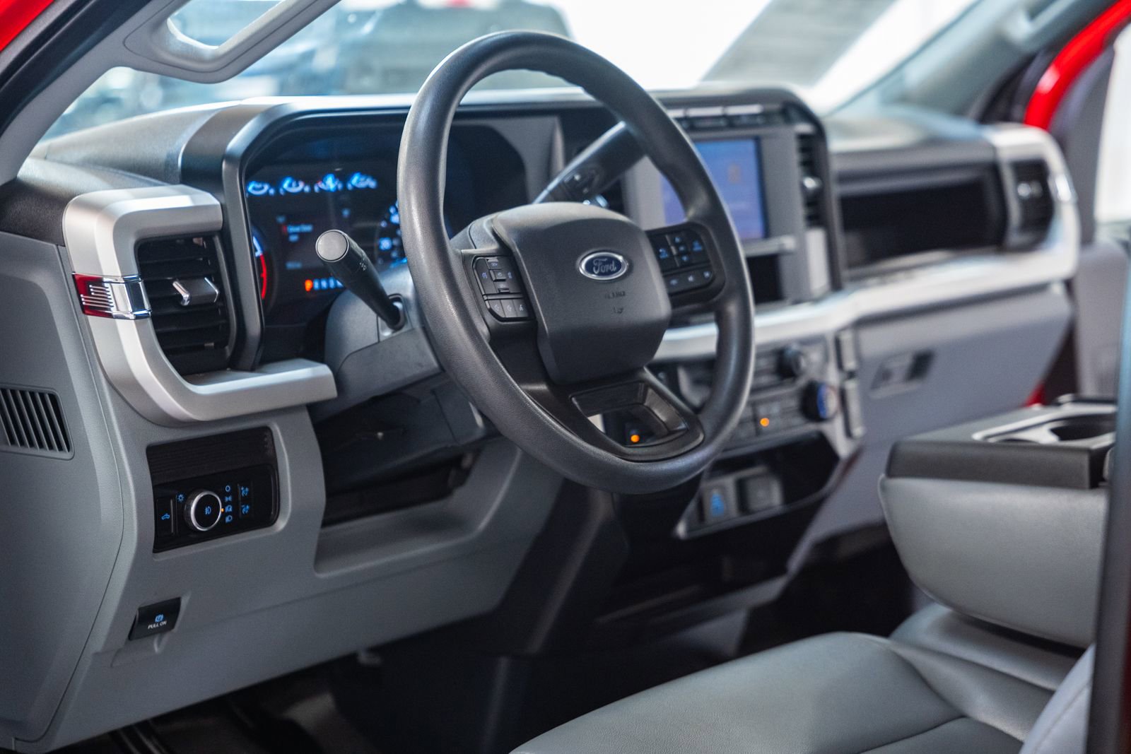 Certified 2024 Ford F350 XL w/ XL Chrome Package image 29