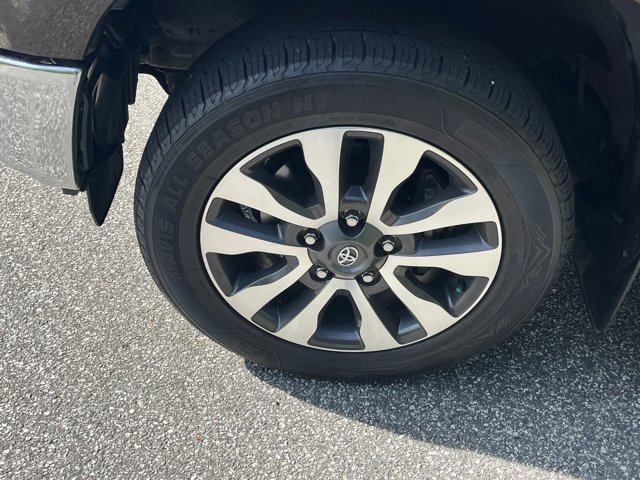 Used 2021 Toyota Tundra Limited w/ Limited Premium Package image 11