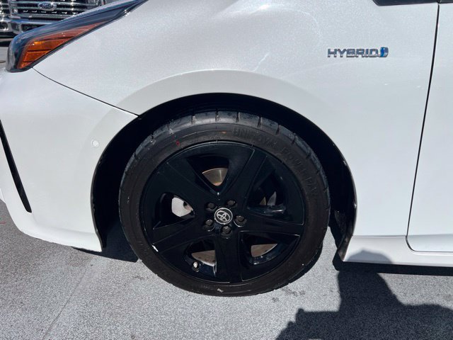 Used 2021 Toyota Prius FWD image 4