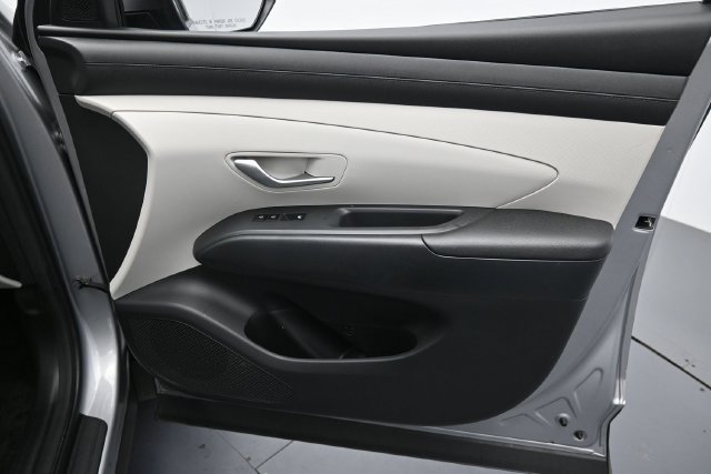 Used 2025 Hyundai Tucson Blue AWD/4WD image 30