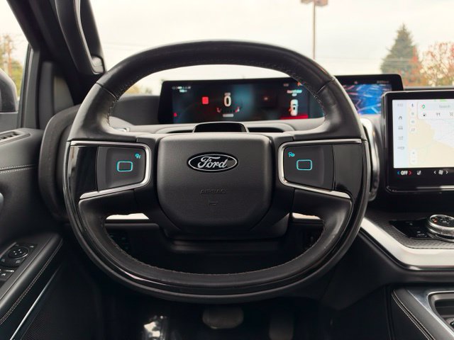 Certified 2025 Ford Expedition Max Platinum w/ Stealth Appearance Package AWD/4WD image 14